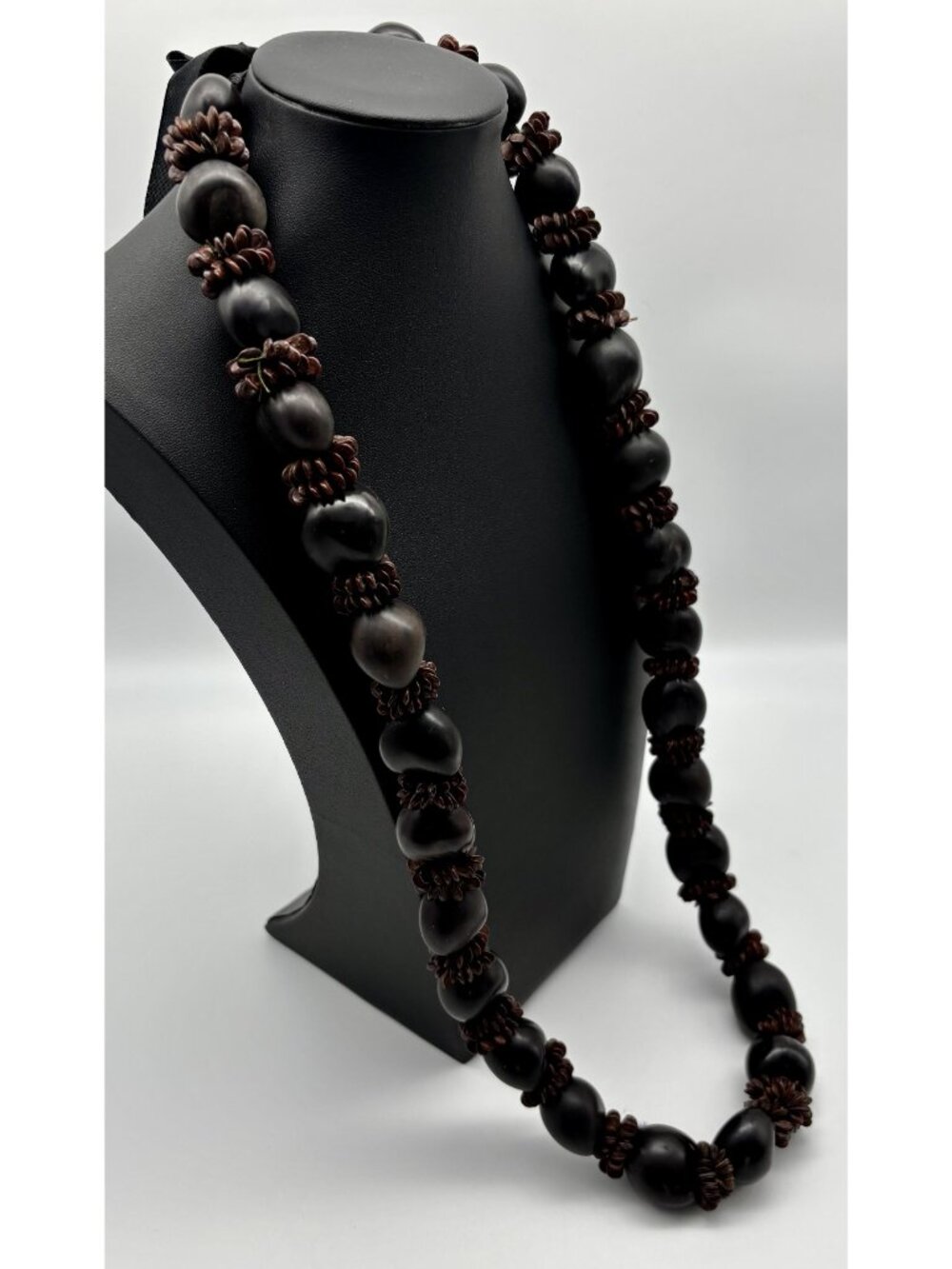 Vintage Hawaiian Lei Kukui Nut And Seeds Necklace With Ribbon Closure, Hand-Made - Picture 3 of 16